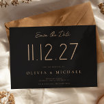 Reserve A Data Simples Casamento Chic Moderno Sem Foto Salvar A D<br><div class="desc">Um simples cartão moderno. Personalize esse design de preto e bronzeado para ter sua data de casamento,  nomes e detalhes.</div>