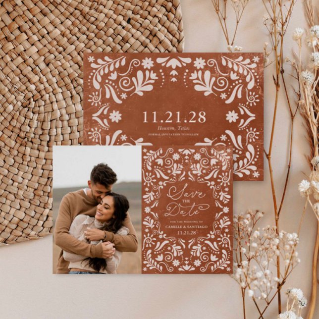 Reserve A Data Terracotta Papel Picado Foto Salvar Data (Modern Mexican Photo Save the Date Card)
