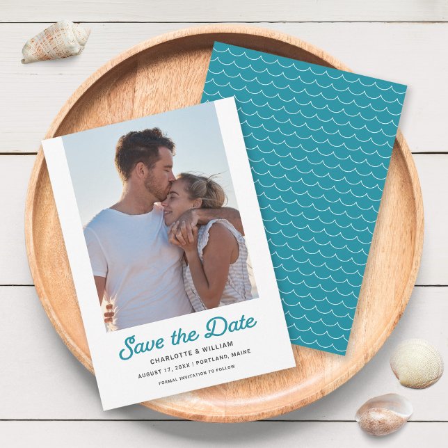 Reserve A Data Turquoise Waves Photo Save the Date Card (Criador carregado)