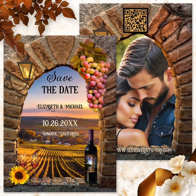 Reserve A Data Vinho Italiano Pensava Foto De Casamento (Romantic Save the Date card showing a Roman arch with lantern, wine and grapes - Italian - vineyard)