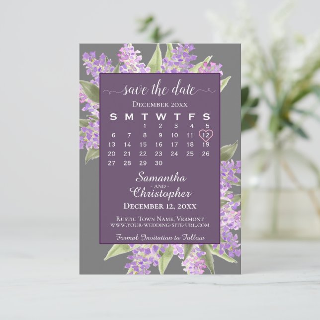 Reserve A Data Watercolor Lilacs & Calendar Dusty Púrpura Casamen (Em pé/Frente)