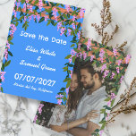 Reserve A Data Wisteria Vines Foto Personalizada Floral<br><div class="desc">Design perfeito para uma diversão, salve o cartão de data! Mão fez arte para você! TOTALMENTE PERSONALIZÁVEL! Clique em "Personalizar" acima para editar o texto e adicionar sua foto ao verso. Clique em "editar usando a ferramenta design" para ajustar as fontes, as cores e os posicionamentos e para excluir o...</div>