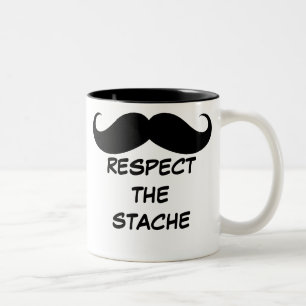 Respeito engraçado a caneca do bigode de Stache