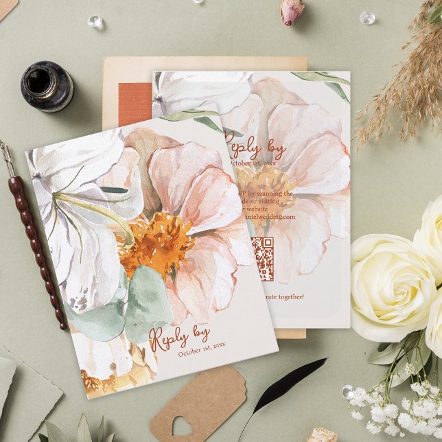Resposta de Casamento Floral com Código QR Blush P (Floral Wedding Reply by with QR Code Blush Peach RSVP Card)