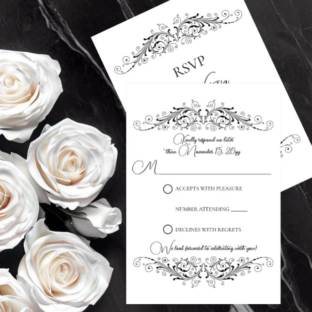 Resposta de Elegância com Florescer Preto e Branco (Black and White Flourish Elegance RSVP card to let your guests respond to your wedding invitation.)