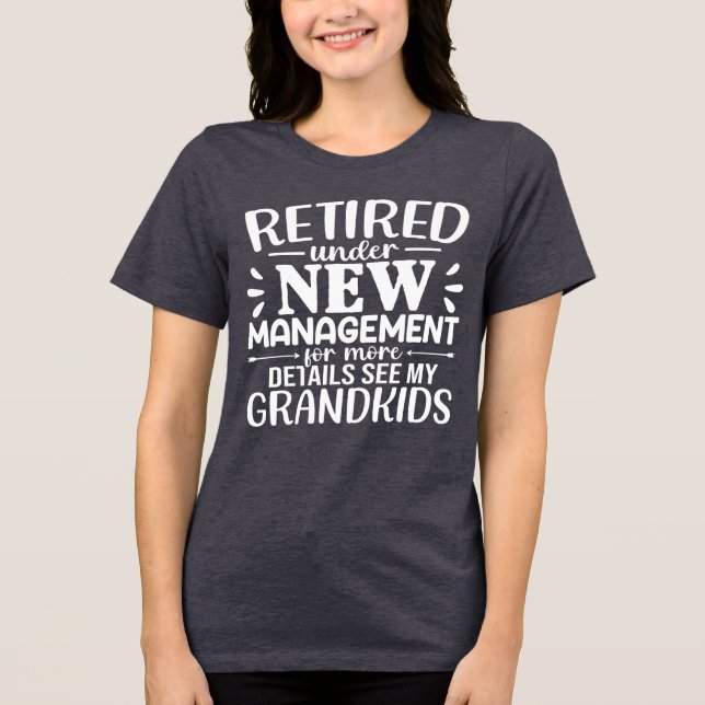 Retired Under New Management Funny Grandma (Frente)