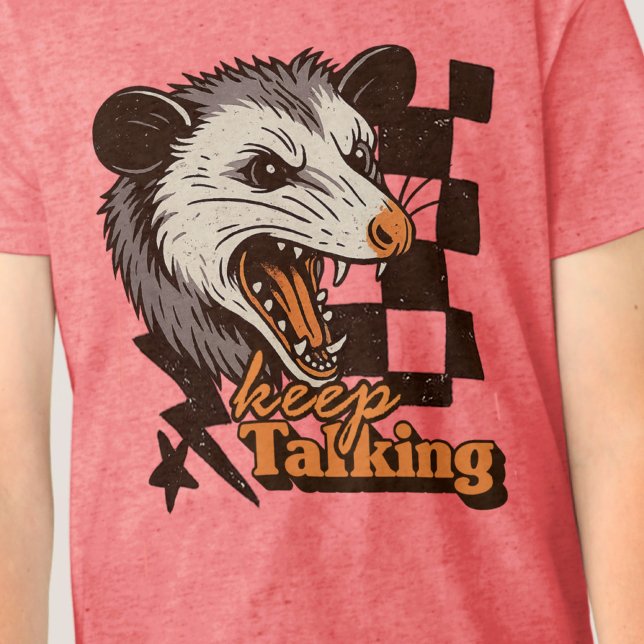 Retro Continue Falando Feral Possum: Animal Selvag (This keep talking feral possum design brings bold edgy humor to your day!
)