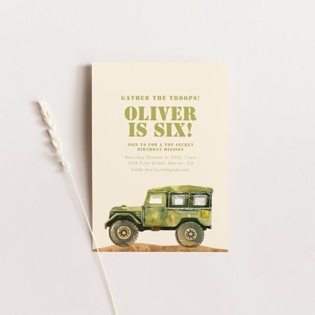 Reunir o Convite Militar de Aniversário das Tropas (Criador carregado)