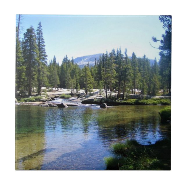 Rio Tuolumne nos Prados de Tuolumne, Yosemite, CA (Frente)