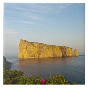 Rocher Perce (Rocha Perce), Quebec, Canadá.