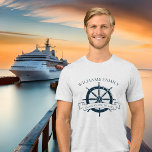 Roda Náutica Trip do Navio de Cruzeiro da Família<br><div class="desc">Camisetas de férias de verão personalizadas para o seu cruzeiro de praia no oceano com um volante azul marinho de barco. Esta design náutica é perfeita para camisetas de reunião de família que combinam com a classe para comemorar a viagem especial. Personalize com seu sobrenome e ano.</div>