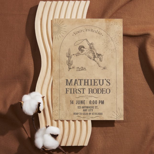 Rodeio Ocidental Primeiro Convite de Aniversário (Beige and Brown Vintage Western First Rodeo Invitation)