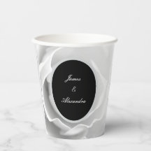 Rosa Branca | Design Floral Moderno e Elegante