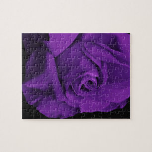 Rosa do roxo no quebra-cabeça de serra de vaivém