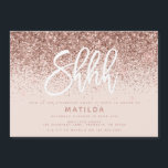 Rosa dourado, brilho moderno aniversário surpresa<br><div class="desc">Efeito ouro-rosa,  cinza-rosa-reluzente brilha o convite de aniversário surpresa da tipografia moderna. Moderno mínimo na design de tendência com o guião elegante chic. Parte de uma coleção de anos. Perfeito para a sua aniversária.</div>