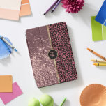 Rosa Dusty Glitter e Pele Leopard<br><div class="desc">Rosa Dusty Glitter e Pele Leopard.capa de ipad pronta para personalização. ⭐ Este produto é 100% personalizável. *****Clique no BOTÃO PERSONALIZAR para adicionar, excluir, mover, redimensionar, mudar ao redor, girar, etc... qualquer dos gráficos ou textos ou use as caixas de preenchimento. ⭐ 99% dos meus designs na minha loja são...</div>