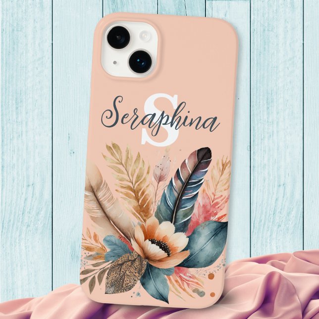 Rosa Pastel Bonito Floral Elegante Monogramado (A pretty, monogrammed phone case in peach pink, with feathers, leaves and flower design)