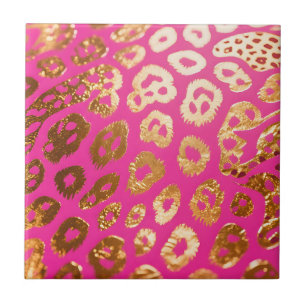 Rosa Vibrante Glam Estampa de Leopardo Dourado