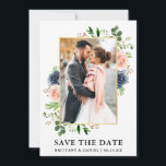 Rosas Azuis Dusty Com Aquarelas Guarde O Cartão De<br><div class="desc">Moldura Náutica Moderna Eucalyptus Greenery Dusty Rosas Azuis Rosa Moldura Salva A Data Cartão de Anúncio do Noivado Fotográfico - Quadro Dourado</div>