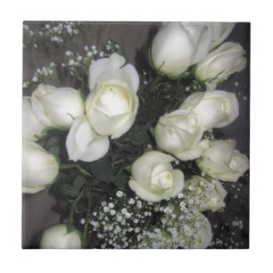 ROSAS BRANCAS
