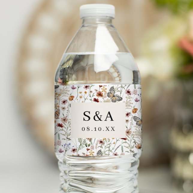 Rótulo da Garrafa de Água das Flores Selvagens (White Boho Wildflowers Water Bottle Label Monogrammed by Painted Paperie
)