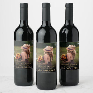 Rótulo De Garrafa De Cerveja 50 e vinho fabuloso com nome de monograma de festa