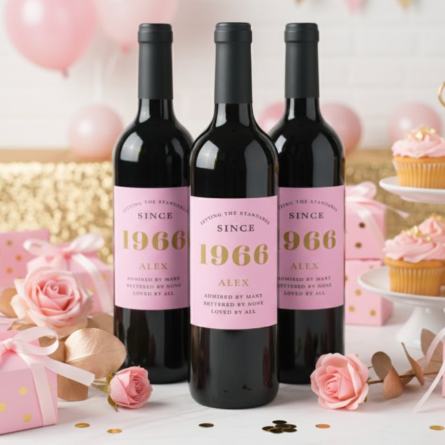 Rótulo De Garrafa De Cerveja 60º Aniversário Nome 1966 Tchico Elegante rosa Dou (60th birthday pink and gold wine bottle labels on 3 red wine bottles)