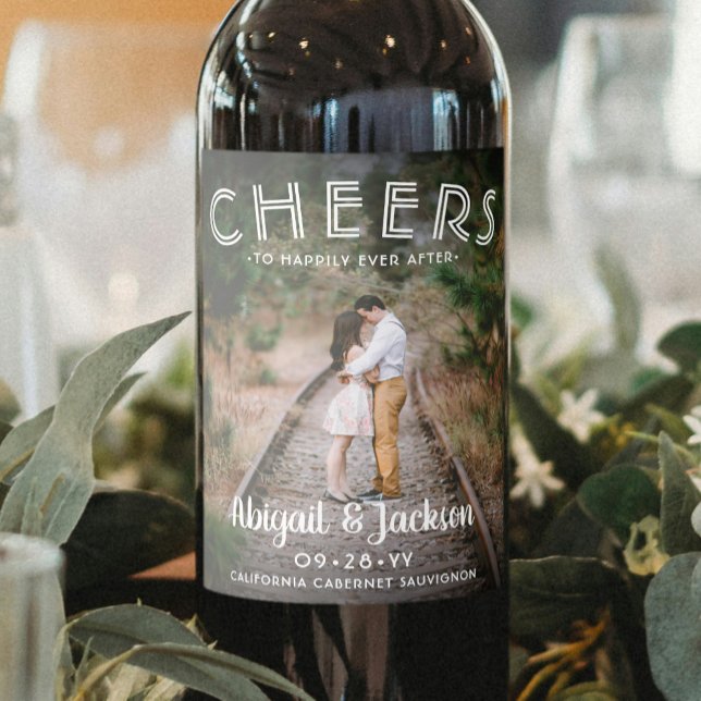 Rótulo De Garrafa De Cerveja Alegra-se a feliz após o favorito do casamento de  (Criador carregado)