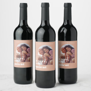 Rótulo De Garrafa De Cerveja Amor é Casal Geométrico de Blush Foto do Pacient