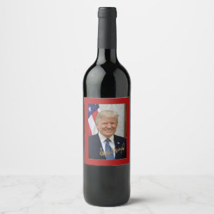 RÓTULO DE GARRAFA DE CERVEJA ASSINADO PELO PRESIDENTE TRUMP 3