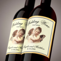 Beijo Romântico do Vinho do Casamento vintage