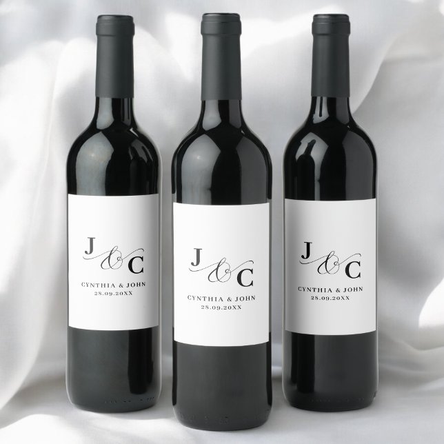Rótulo De Garrafa De Cerveja Casamento com Monograma e E-Comercial (Ampersand monogram wine labels add a personal touch while elevating your wedding drinks.)