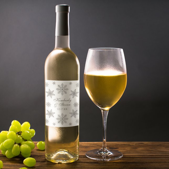 Rótulo De Garrafa De Cerveja Casamento de Inverno Floco de Neve Prateado (Winter Wedding Silver Snowflake Wine Label
#winterwedding
#snowflakewinterwedding
#modernwedding)