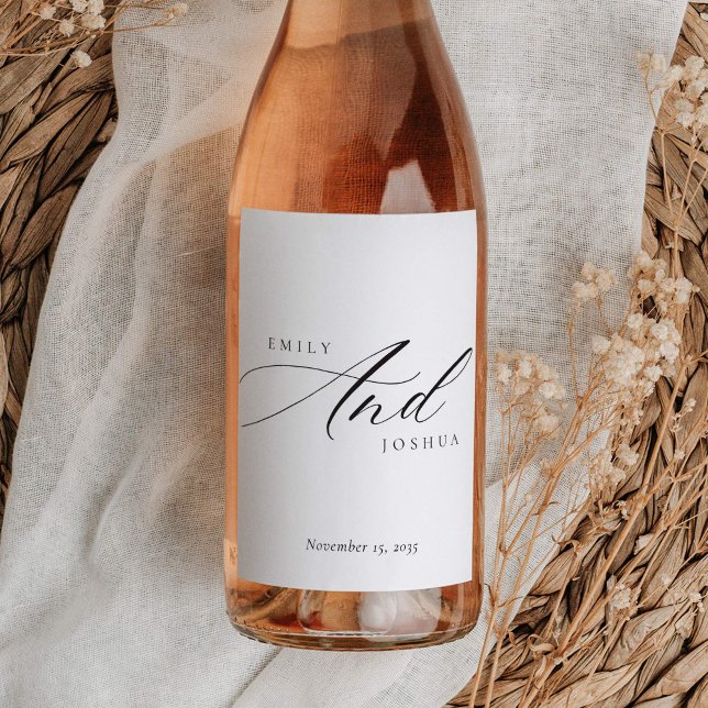 Rótulo De Garrafa De Cerveja Casamento de Script Elegante Moderno (Criador carregado)