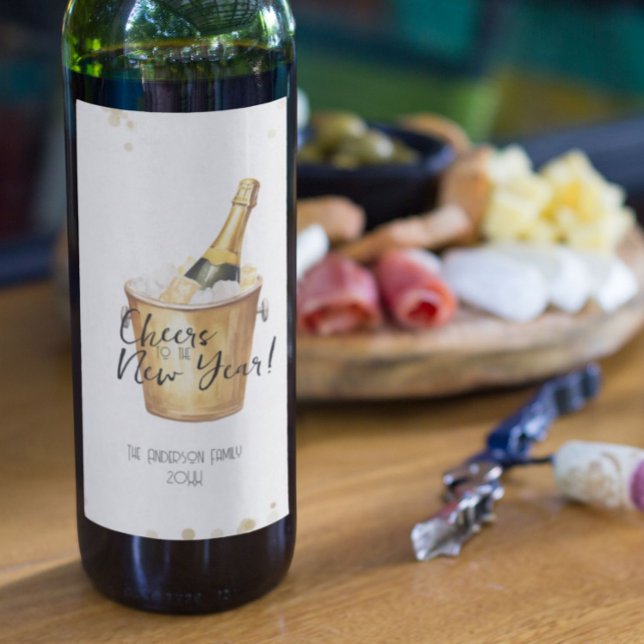 Rótulo De Garrafa De Cerveja Dourada Confetti anima-se ao Ano Novo (Criador carregado)