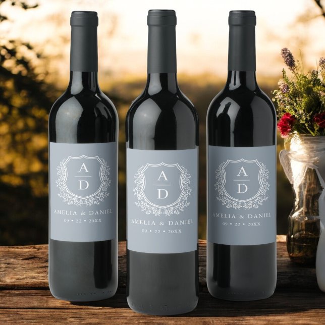 Rótulo De Garrafa De Cerveja Dusty Blue Crest Modern Monogramas Casamento (Criador carregado)