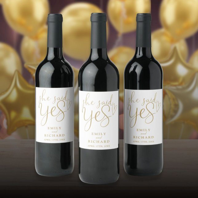 Rótulo De Garrafa De Cerveja Ela Disse Sim Festa de Noivado Dourado Elegante (Criador carregado)