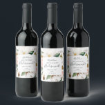 Rótulo De Garrafa De Cerveja Elegante Magnolia | Proposta da White Bridesmaid<br><div class="desc">Esta elegante marca de vinho de proposta da donzela branca magnólia é perfeita para um casamento clássico moderno. O design floral suave apresenta coloração aquosa, cor-de-rosa pincelada, impressionantes flores brancas de magnólia e algodão, com ouro e folhas verdes, num arranjo luxuoso. Personalize o rótulo da garrafa de vinho com o...</div>