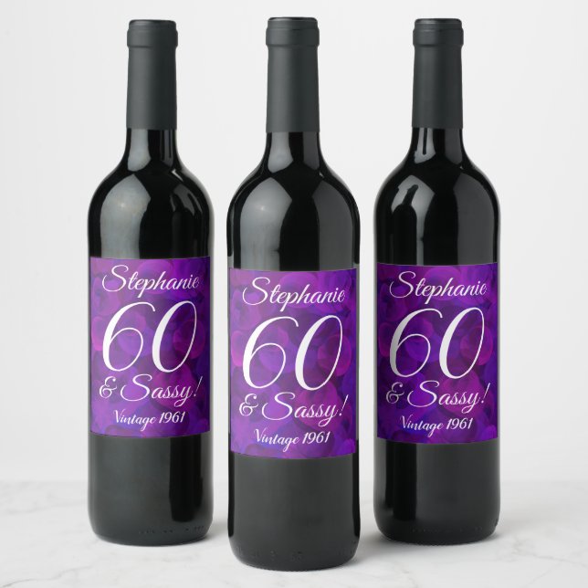Rótulo De Garrafa De Cerveja Elegante Roxo 60 e Sassy Birthday Personalizado (Garrafas)