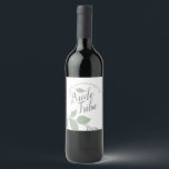 Rótulo De Garrafa De Cerveja Folhagem de Folhagem Verde de Folhagem Bridesmaid<br><div class="desc">A etiqueta elegante da mestra botânica ou madrinha de casamento de propostas enquadra seus detalhes com uma borda de folhas verdes seniores em um fundo branco nítido. A fonte é definida em um tipo elegante de sans tradicional serif e script. Perfeito para chá de panela, casamento, festa de solteira ou...</div>