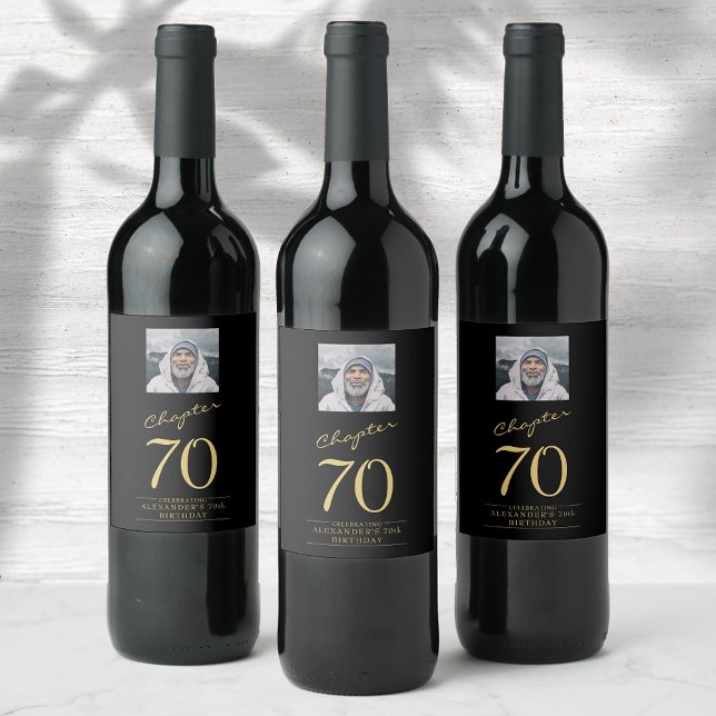 Rótulo De Garrafa De Cerveja Foto Dourada 70 Birthday Black (Chapter 70. 70th Birthday black and gold personalized wine labels. Add name age and photo.)