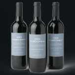 Rótulo De Garrafa De Cerveja Funny Modern Dusty Blue Obrigado Casamento de Fest<br><div class="desc">Celebre o vamos, mas por favor não culpe o vinho por seus maus movimentos de dança! Esta engraçada etiqueta de vinho personalizada em Dusty Blue e White é simples, moderna e perfeita para um casamento ou qualquer outra celebração como aniversários e aniversários. Simplesmente mude o texto do rótulo do vinho...</div>