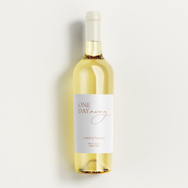 Rótulo De Garrafa De Cerveja Janto de ensaio moderno "A Um Dia de Distância" (Criador carregado)