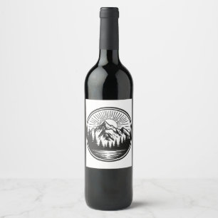 Rótulo De Garrafa De Cerveja Logotipo de Aventura na Montanha   Selo de Acampam