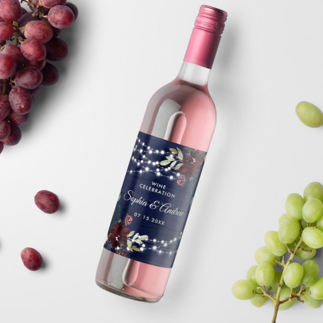 Rótulo De Garrafa De Cerveja Madeira russa Marsala e flores azuis Marinhos (Criador carregado)