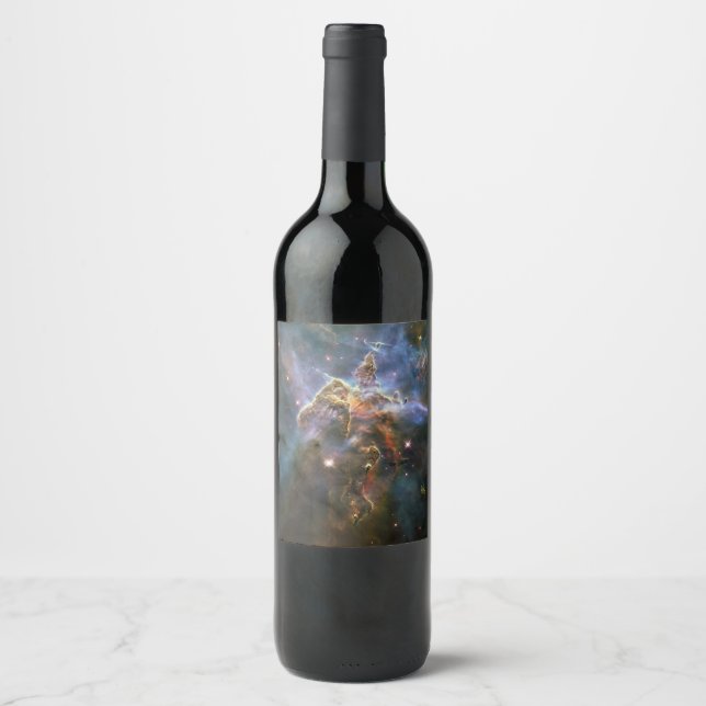 Rótulo De Garrafa De Cerveja Montanha Mística no Espaço Hubble na Nebulosa Cari (Frente)