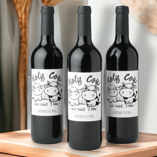 Rótulo De Garrafa De Cerveja Nós dissemos que eu tinha matado a vaca engraçada (We said I Moo funny cow themed Wedding Wine Labels from Ricaso. Add the labels to your wedding favor)