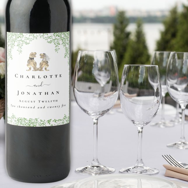 Rótulo De Garrafa De Cerveja Personalized Dinosaur Bride & Groom Wedding (T-Rex bride and groom dinosaur wedding custom wine labels Watercolor eucalyptus foliage T-Rex couple)