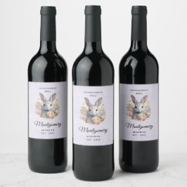 Rótulo De Garrafa De Cerveja Produção de Vinho com Coelho Rodeado por Flores Pa