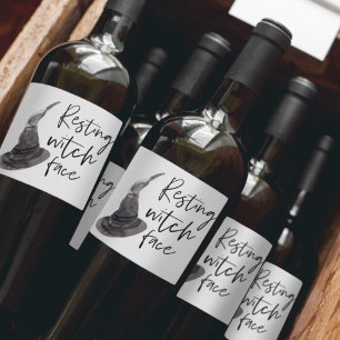 Rótulo De Garrafa De Cerveja Rosto de Bruxa Descansada   Feliz Dia das Bruxas  